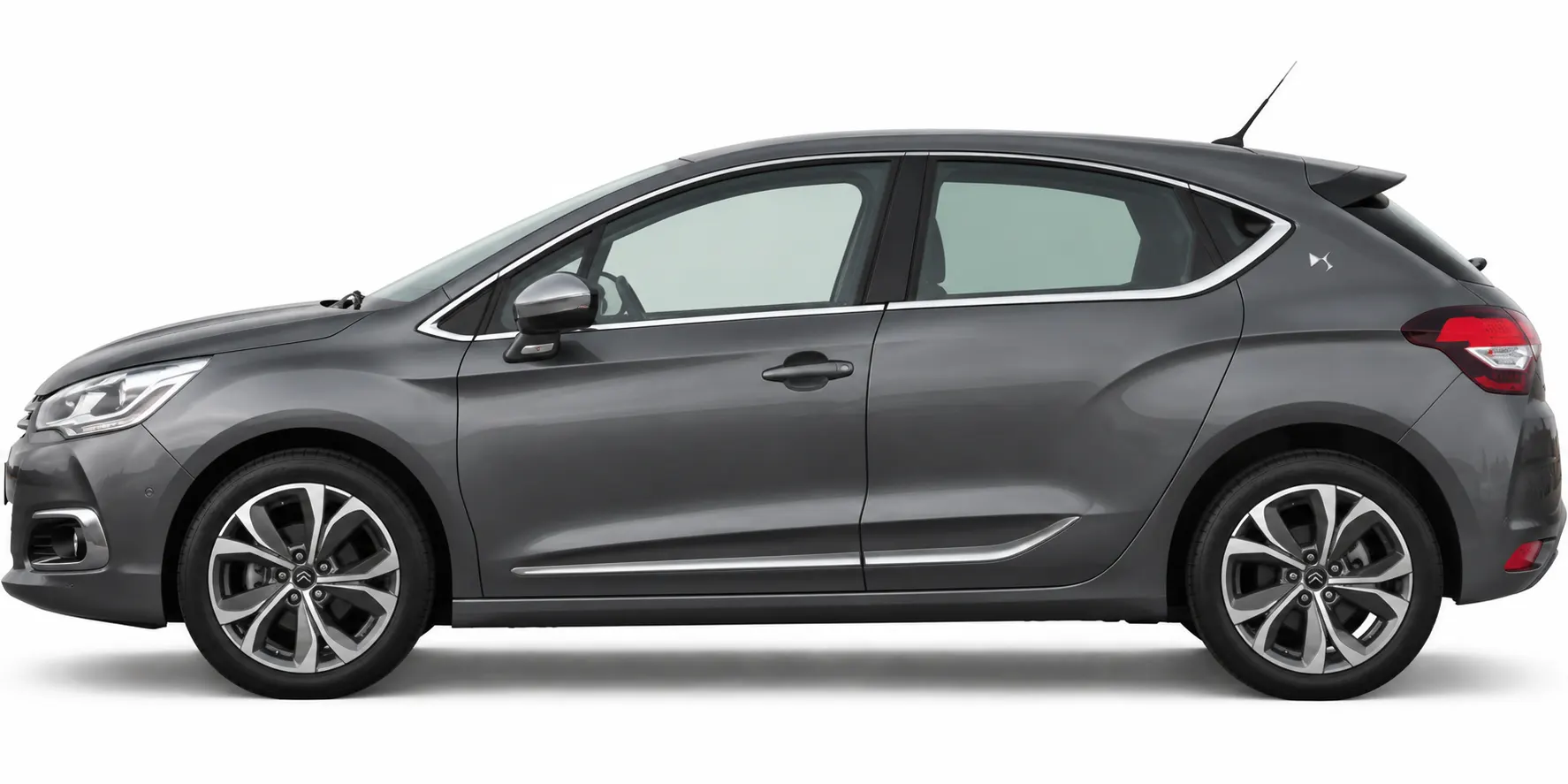 Citroën DS4 or similar